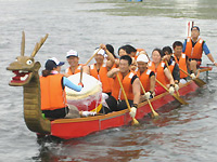 Dragon Boat�����o�[��W�I